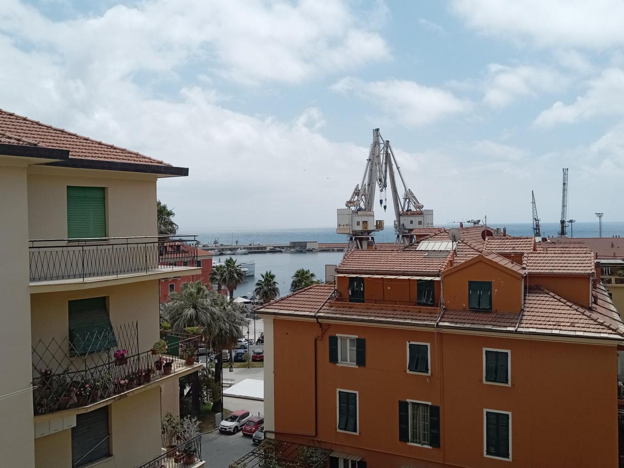 L'Attico Sul Porto, Sea View With Terrace, Imperia Center Империя Экстерьер фото