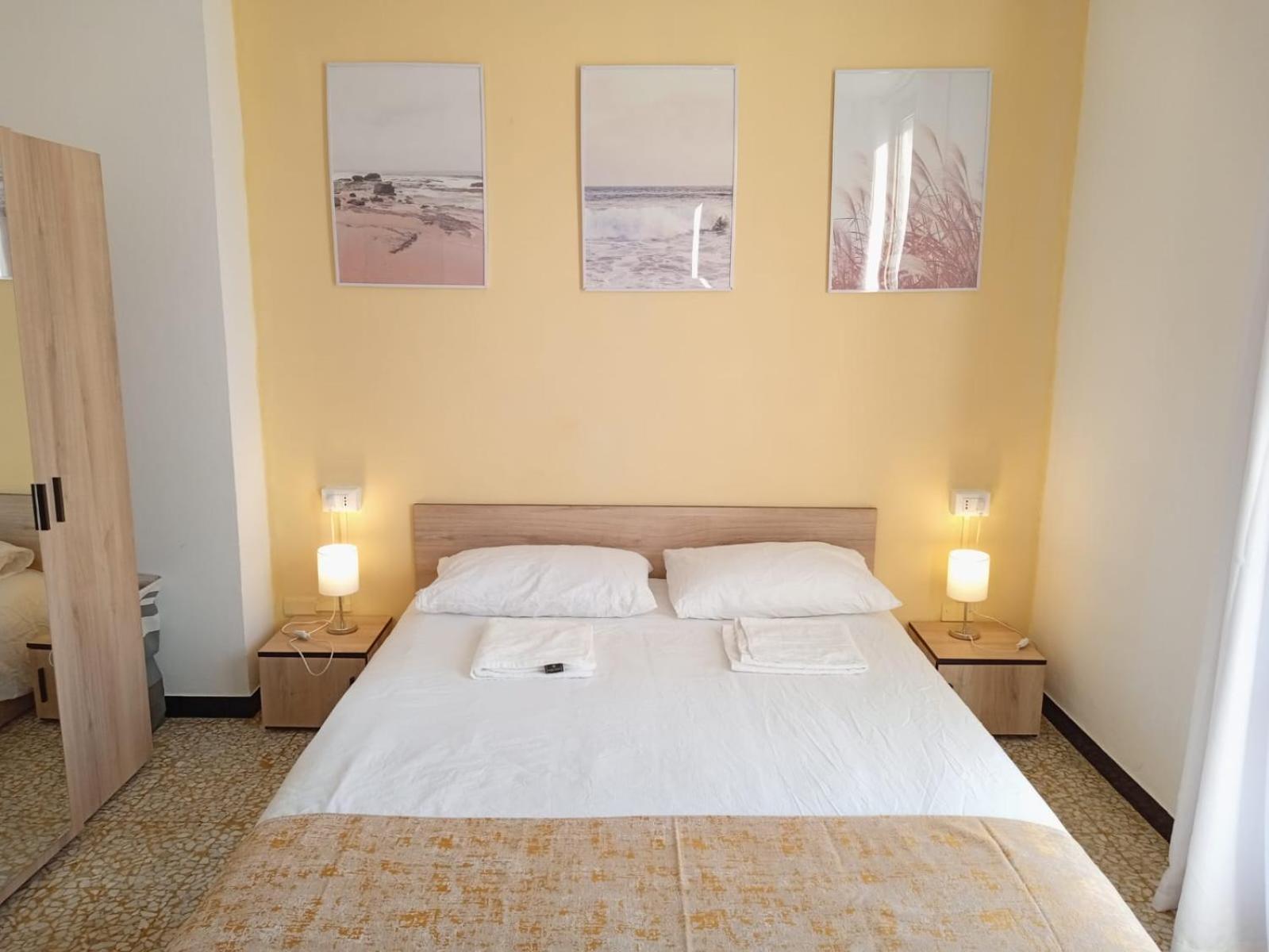 L'Attico Sul Porto, Sea View With Terrace, Imperia Center Империя Экстерьер фото